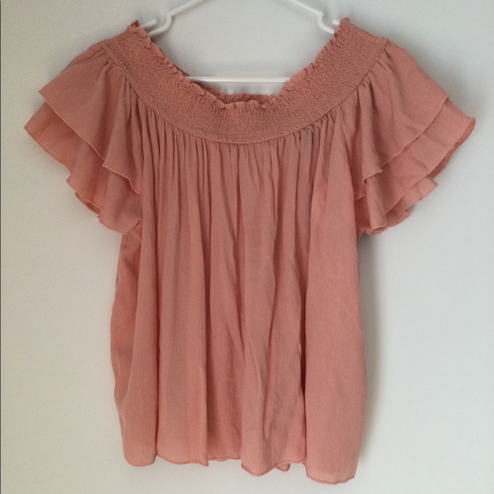 Love by Design pink off shoulder top size M brand new